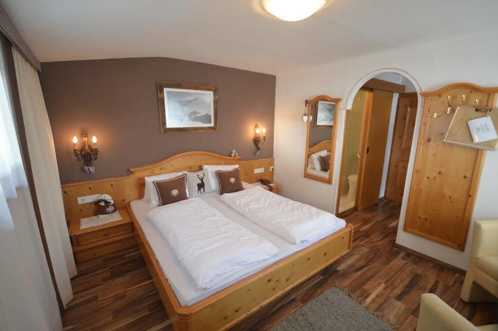 B&B Wienerhof Тринс Экстерьер фото